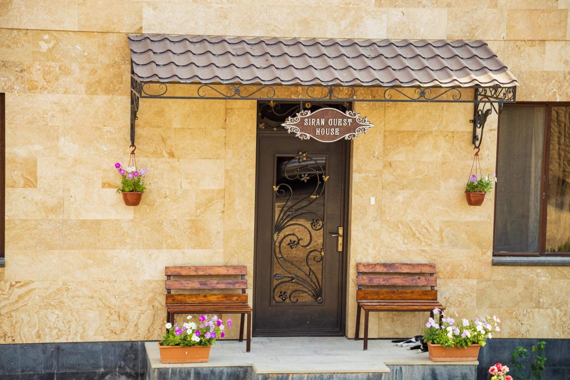 Siran Guest House Areni Exterior foto